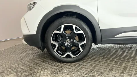 VAUXHALL MOKKA 100kW Ultimate Edition 50kWh Auto