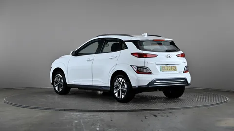 HYUNDAI KONA 100kW SE Connect 39kWh Auto