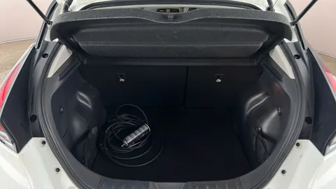 NISSAN LEAF 110kW Shiro 39kWh Auto