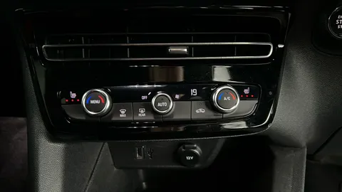 VAUXHALL MOKKA 100kW GS Line 50kWh Auto