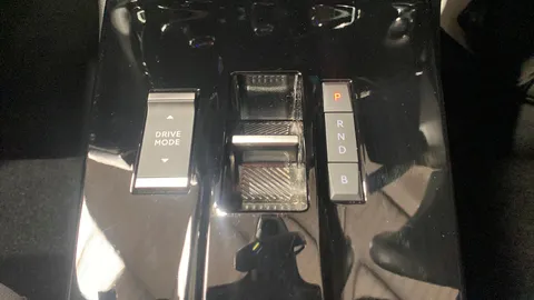 VAUXHALL MOKKA 100kW SRi Premium 50kWh Auto