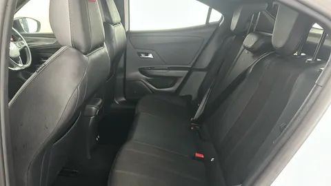 VAUXHALL MOKKA 100kW SRi Premium 50kWh Auto