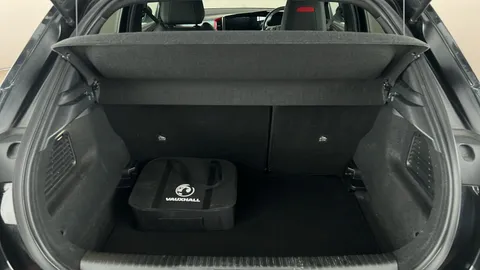 VAUXHALL MOKKA 100kW SRi Nav Premium 50kWh Auto