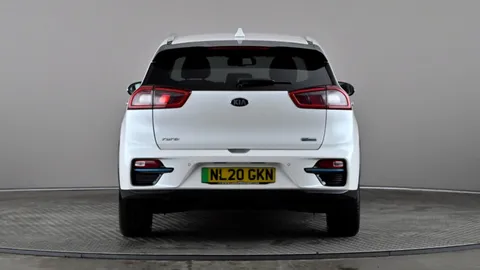 KIA E-NIRO 150kW First Edition 64kWh Auto