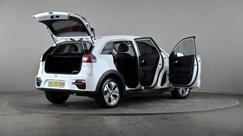 KIA E-NIRO 150kW First Edition 64kWh Auto