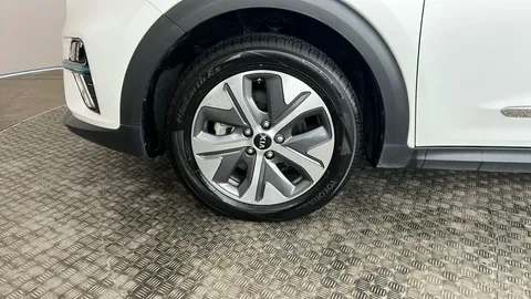 KIA E-NIRO 150kW First Edition 64kWh Auto