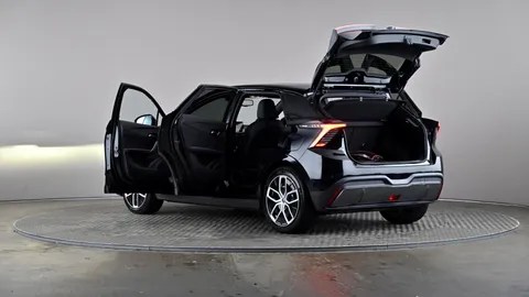 MG MOTOR UK MG4 150kW Trophy EV Long Range 64kWh Auto