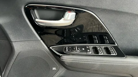 KIA E-NIRO 150kW First Edition 64kWh Auto