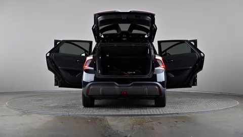 MG MOTOR UK MG4 150kW Trophy EV Long Range 64kWh Auto