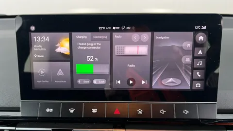 MG MOTOR UK MG4 150kW Trophy EV Long Range 64kWh Auto