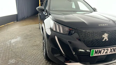 PEUGEOT 2008 100kW GT 50kWh Auto