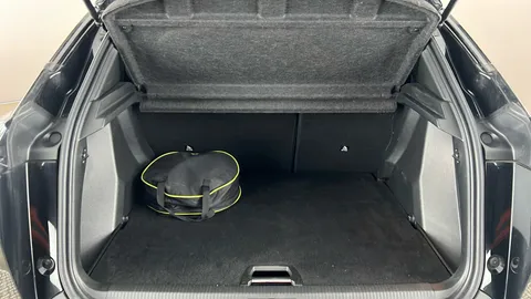 PEUGEOT 2008 100kW GT 50kWh Auto