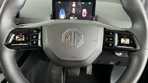 MG MOTOR UK MG4 150kW Trophy EV Long Range 64kWh Auto