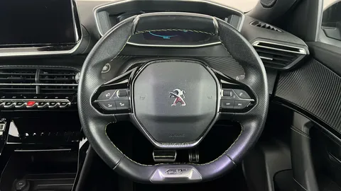 PEUGEOT 2008 100kW GT 50kWh Auto