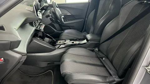 PEUGEOT 2008 100kW GT 50kWh Auto