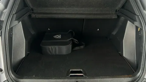 PEUGEOT 2008 100kW GT 50kWh Auto