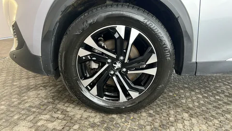 PEUGEOT 2008 100kW GT 50kWh Auto