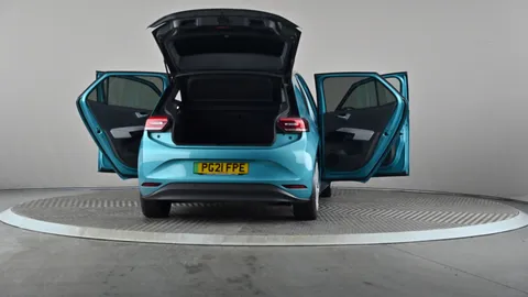 VOLKSWAGEN ID.3 150kW Tech Pro Performance 58kWh Auto