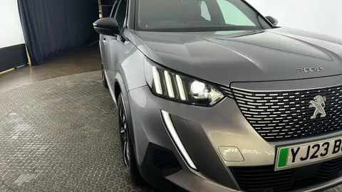 PEUGEOT 2008 100kW GT 50kWh Auto