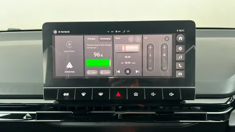 MG MOTOR UK MG4 150kW SE EV Long Range 64kWh Auto