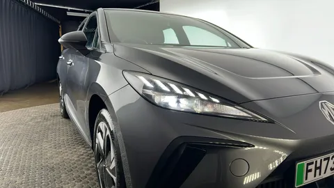 MG MOTOR UK MG4 150kW SE EV Long Range 64kWh Auto
