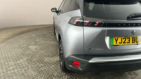 PEUGEOT 2008 100kW GT 50kWh Auto