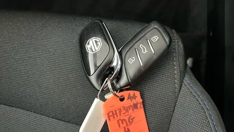 MG MOTOR UK MG4 150kW SE EV Long Range 64kWh Auto