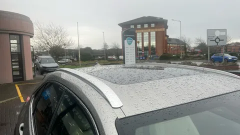 LEXUS UX 300e 150kW 54.3 kWh E-CVT