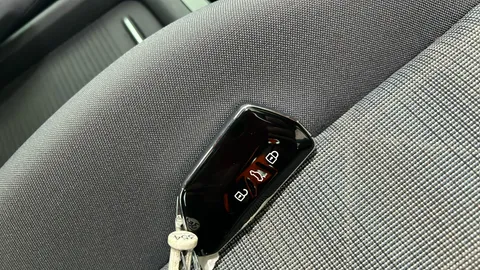 VOLKSWAGEN ID.3 107KW Life Pro 58kWh Auto