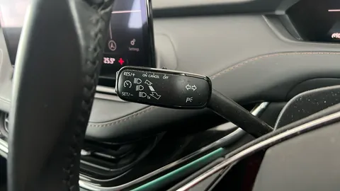 SKODA ENYAQ 132kW 60 Suite Nav 62kWh Auto