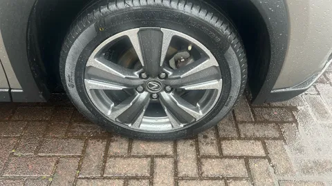 LEXUS UX 300e 150kW 54.3 kWh E-CVT