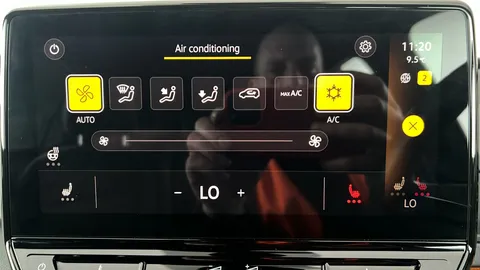 VOLKSWAGEN ID.3 107KW Life Pro 58kWh Auto