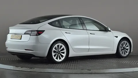TESLA MODEL 3 Standard Plus Auto