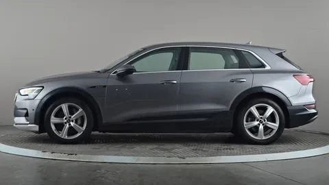 AUDI E-TRON 230kW 50 Quattro 71kWh Technik Auto
