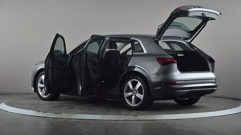 AUDI E-TRON 230kW 50 Quattro 71kWh Technik Auto