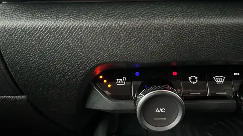 CITROEN C4 100kW E-series 50kWh Auto