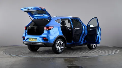 MG MOTOR UK ZS 130kW Trophy Connect EV 51kWh Auto