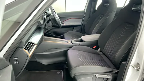 CUPRA BORN 150kW V1 58kWh Auto