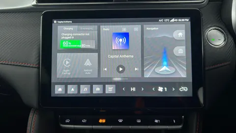 MG MOTOR UK ZS 130kW Trophy Connect EV 51kWh Auto