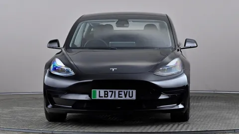 TESLA MODEL 3 Standard Plus Auto