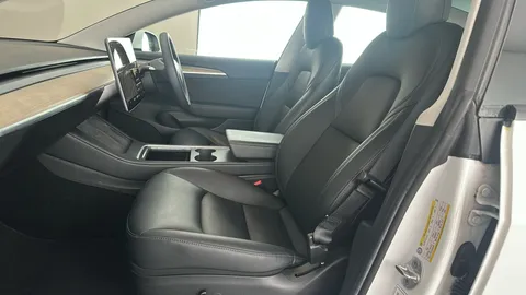 TESLA MODEL 3 Standard Plus Auto
