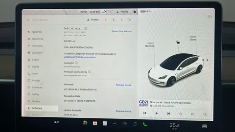 TESLA MODEL 3 Long Range AWD Auto