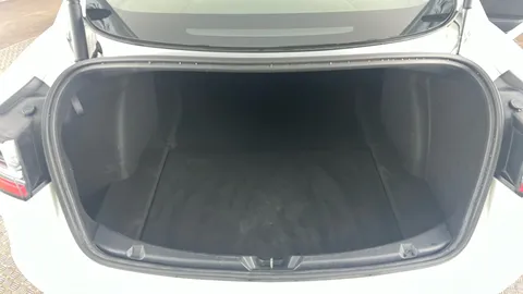 TESLA MODEL 3 Long Range AWD Auto