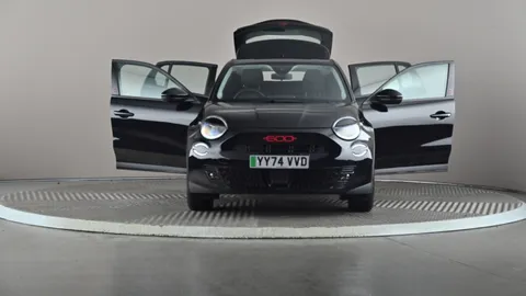 FIAT 600 115kW Red 54kWh Auto