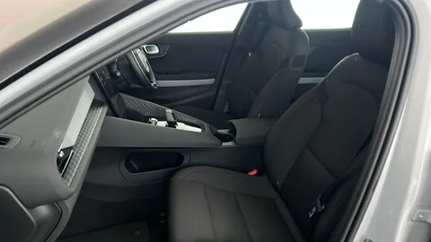 POLESTAR 2 170kW 69kWh Standard Range Single motor Auto