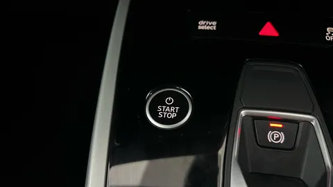 AUDI Q4 125kW 35 55kWh Sport Auto