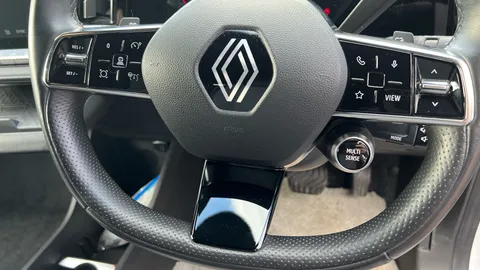 RENAULT MEGANE E-TECH EV60 160kW Techno 60kWh Optimum Charge Auto