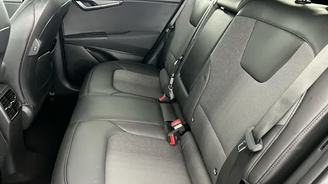 KIA NIRO 150kW 3 65kWh Auto