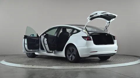 TESLA MODEL 3 RWD Auto