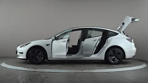 TESLA MODEL 3 RWD Auto